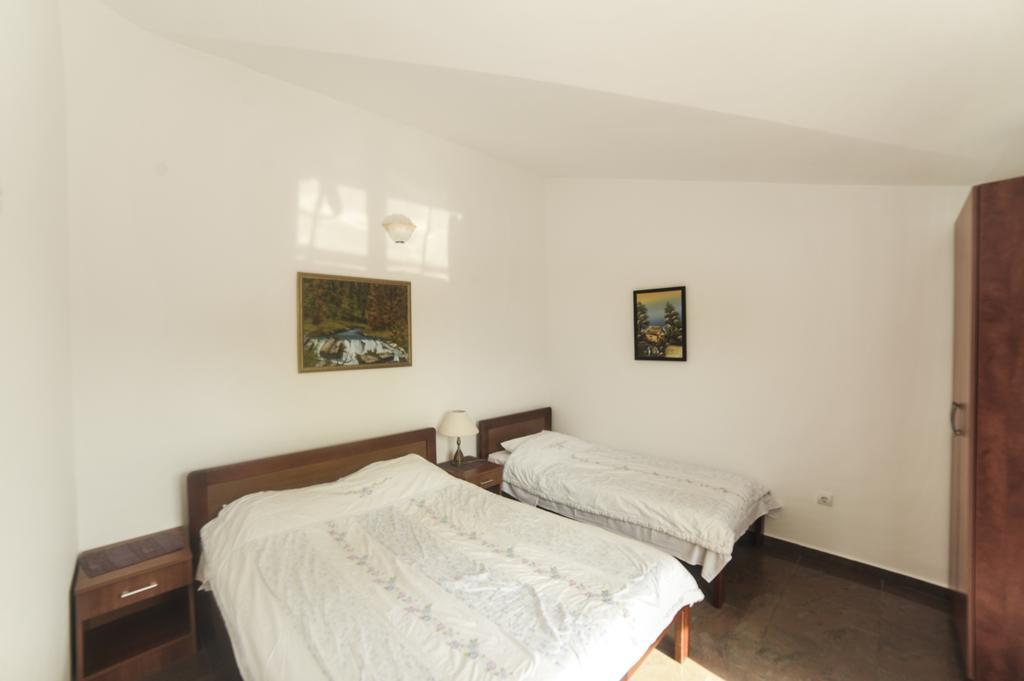 Mijovic Apartments Budva Rom bilde