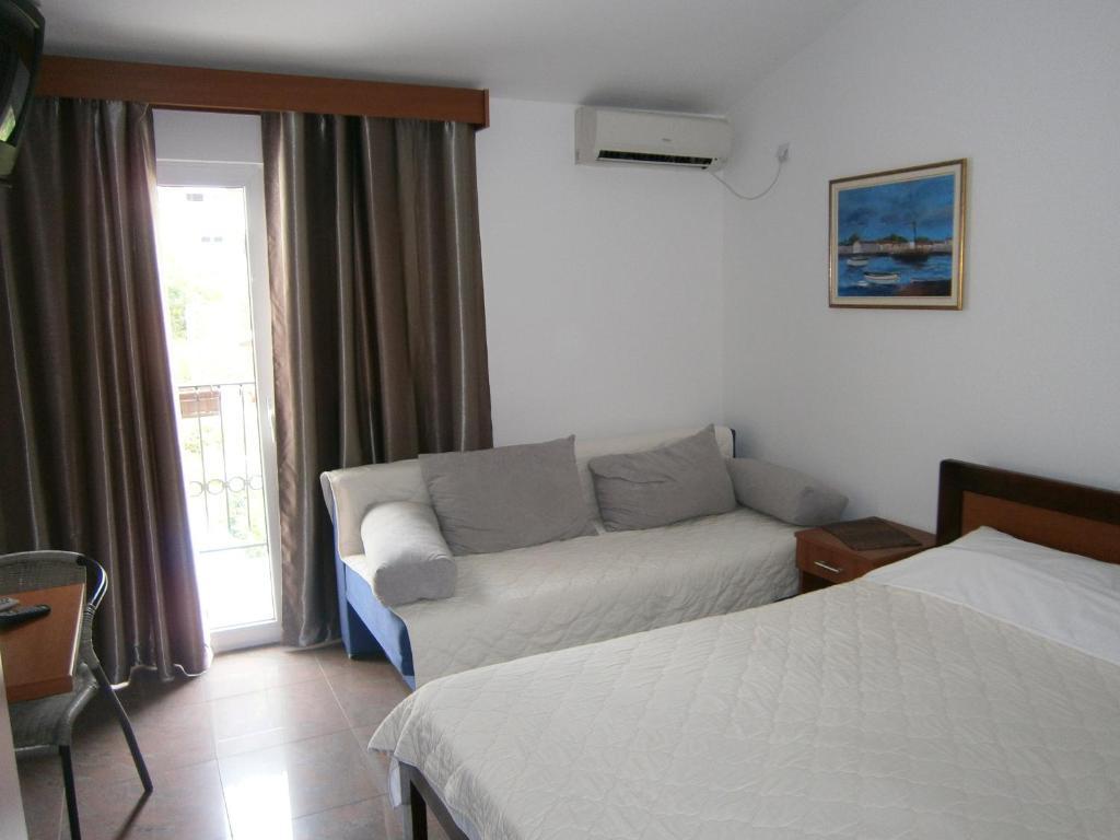 Mijovic Apartments Budva Rom bilde