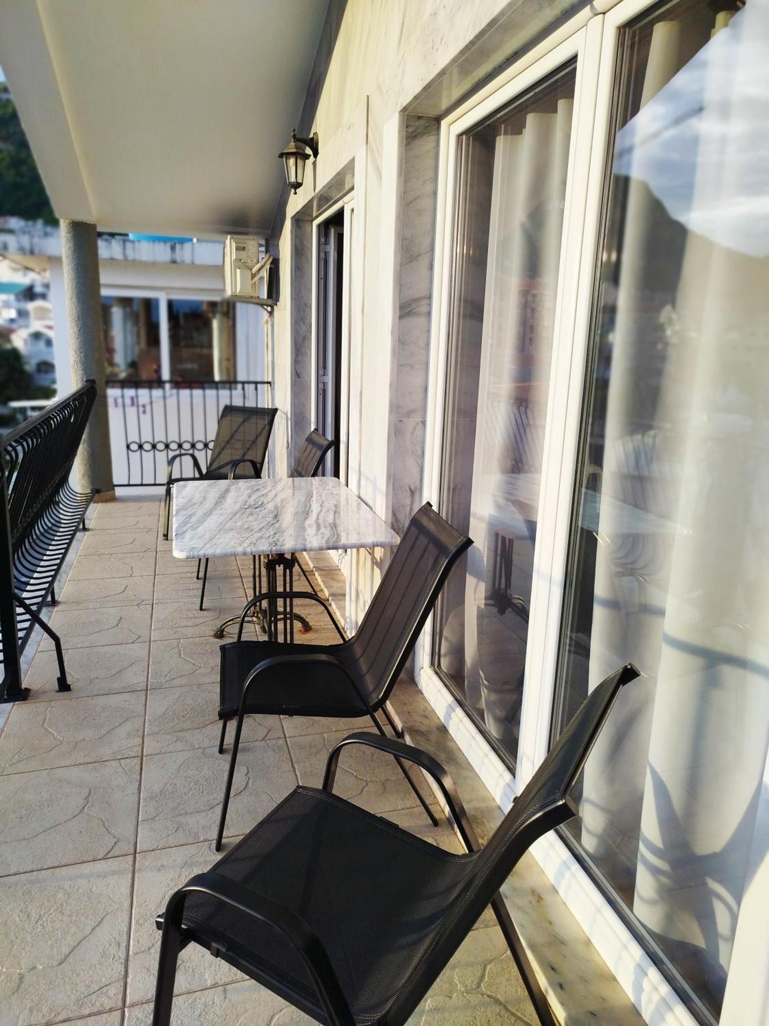Mijovic Apartments Budva Eksteriør bilde